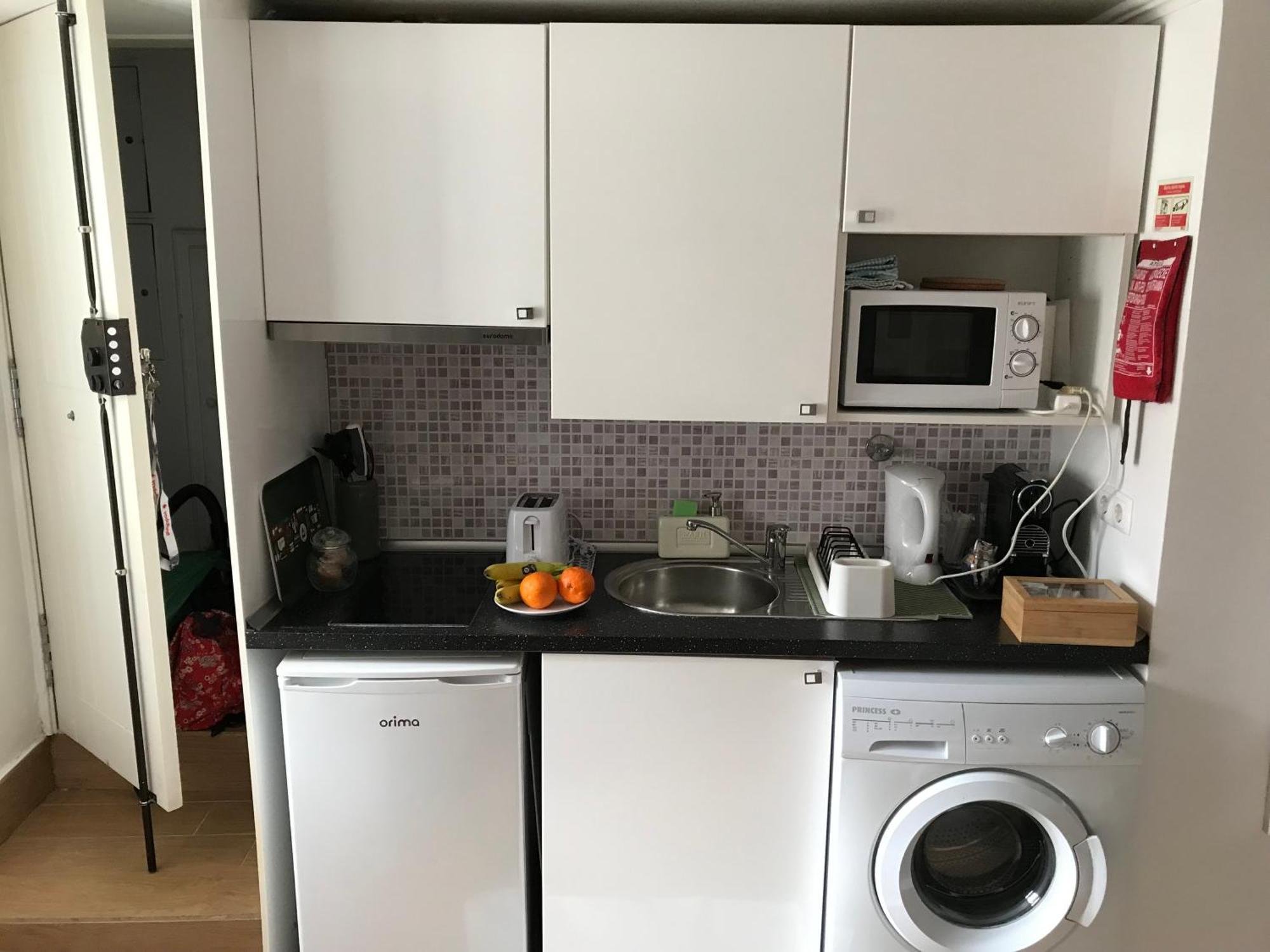 Studio Apartment